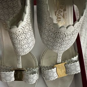 Salvatore Ferragamo Beige Pellas Patent T-Strap Bow Sandal